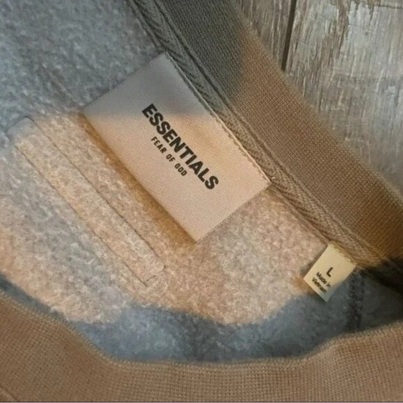 Anysize!!!!Essentials Gray and Tan Sweatshirt - Picture 4 of 4